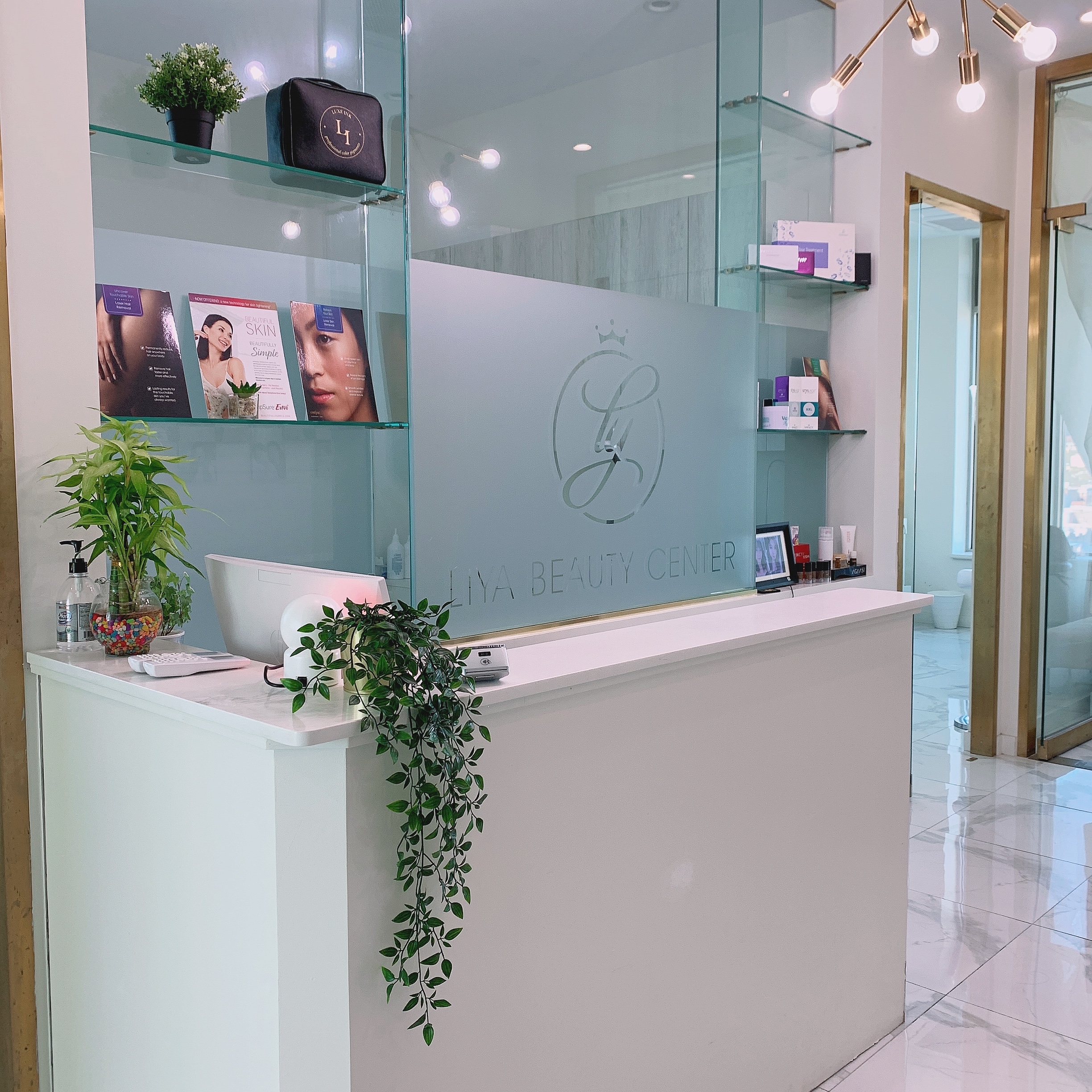 Liya Int'L Skincare gallery image
