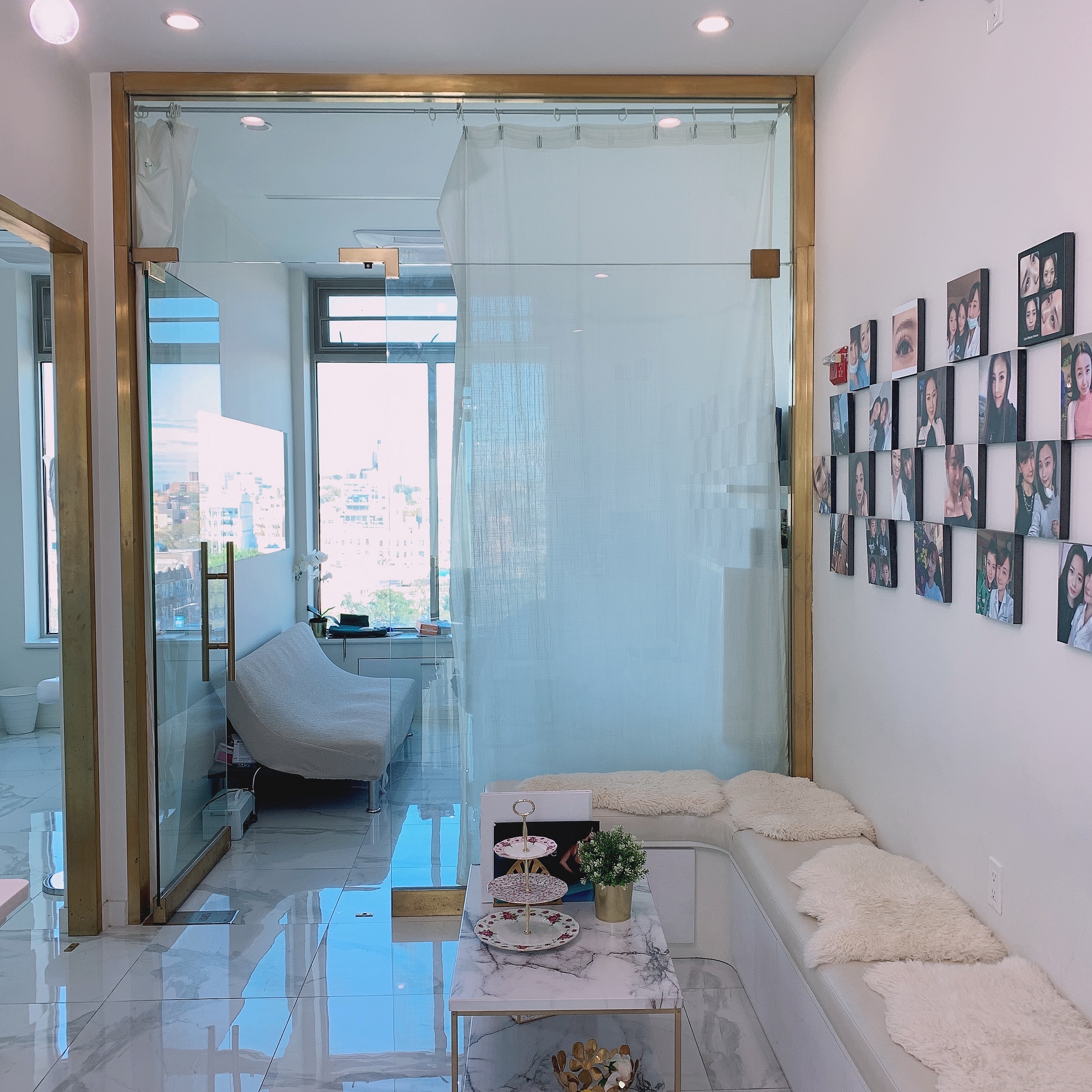 Liya Int'L Skincare gallery image